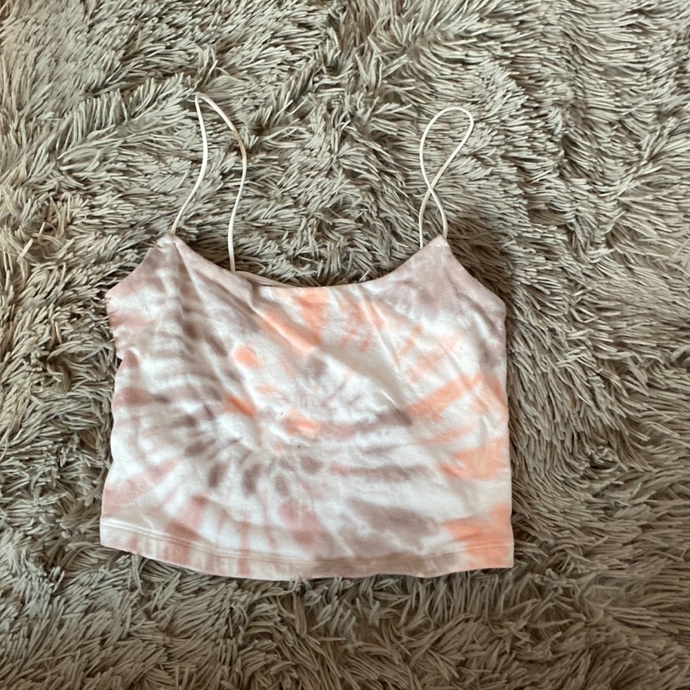 super cute the dye tank from aeropostale!
